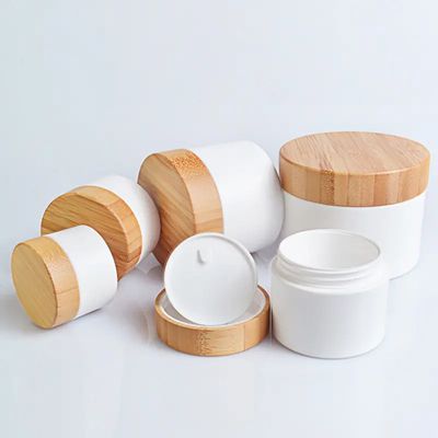 Pot cosmétique en plastique PP avec couvercle en bambou