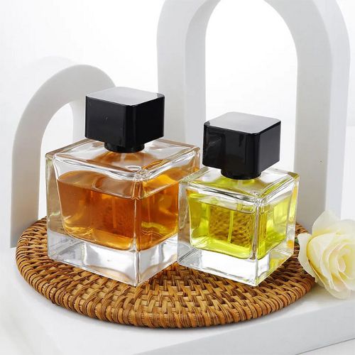 Flacon de parfum transparent carré, JS