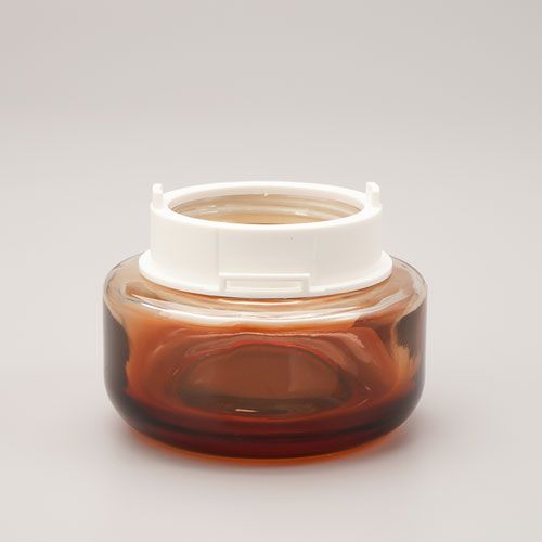 Pot cosmétique en verre rechargeable
